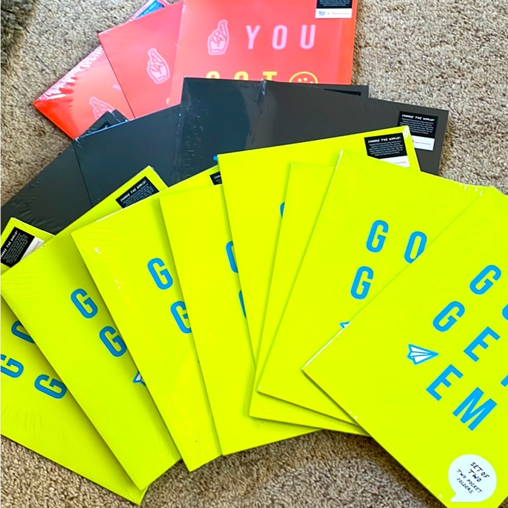 Motivational Two-Pocket Folders (32 Total) New